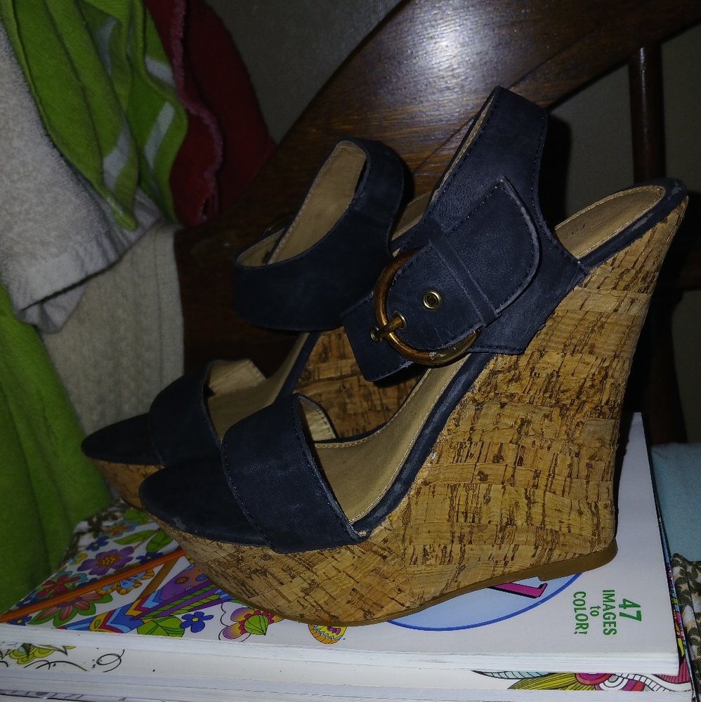 Wedges - Picture 2 of 5